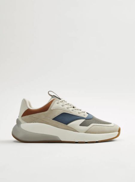 Daily Core Sneakers